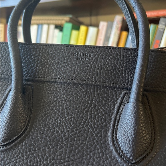 Céline Medium Phantom Bag Textured Calf, Dark Blue Gold Hardware - Picture 3 of 16